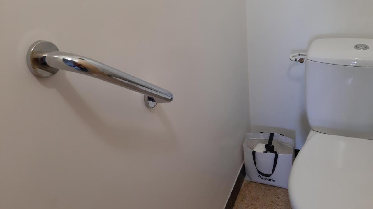 1 Chambre Double "Le Devenir" Saint-Julien-les-Villas Buitenkant foto